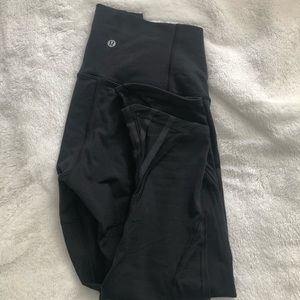 LULULEMON cropped leggings